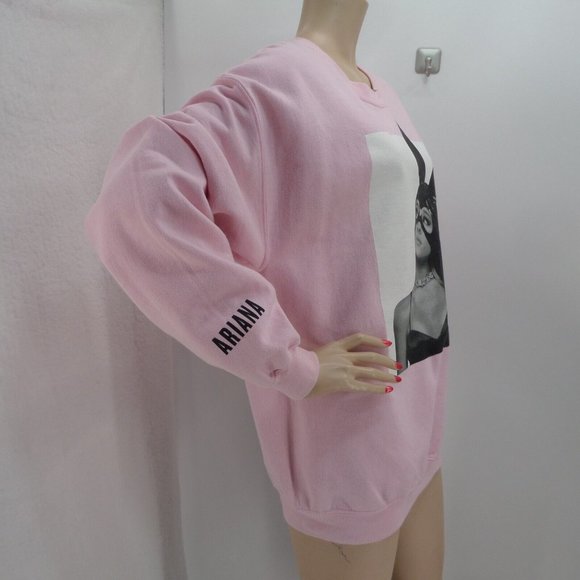 "ARIANA GRANDE" PINK DANGEROUS WOMAN TOUR 2017 GRAPHIC CREW SWEATSHIRT SIZE: L - Picture 3 of 6